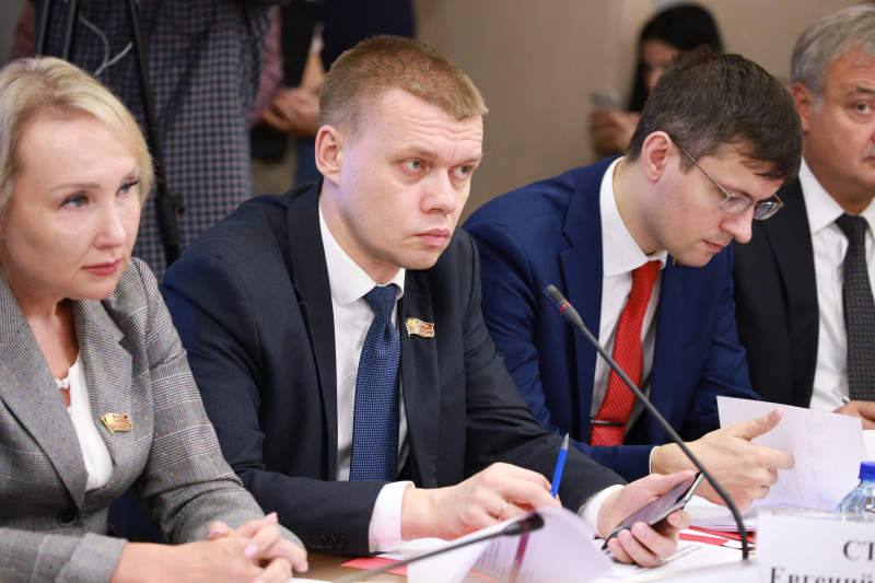 Депутат Евгений Ступин, у него положительный тест на коронавирус