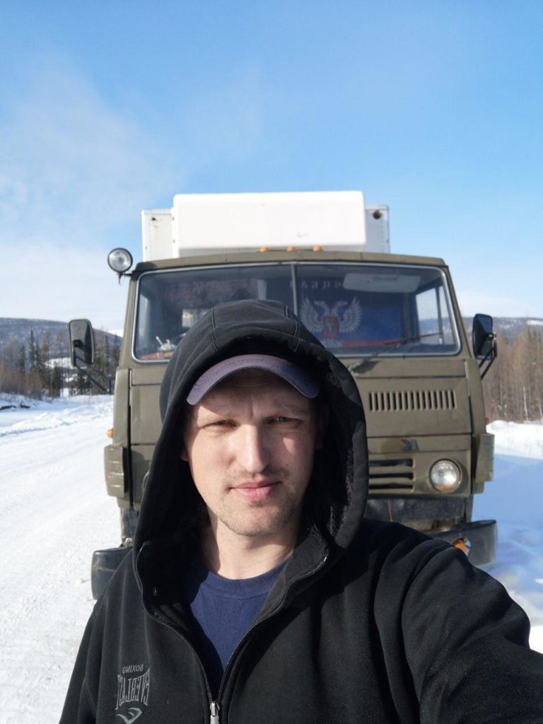 Роман Тимиров, который служил в полиции и был против "Единой России"