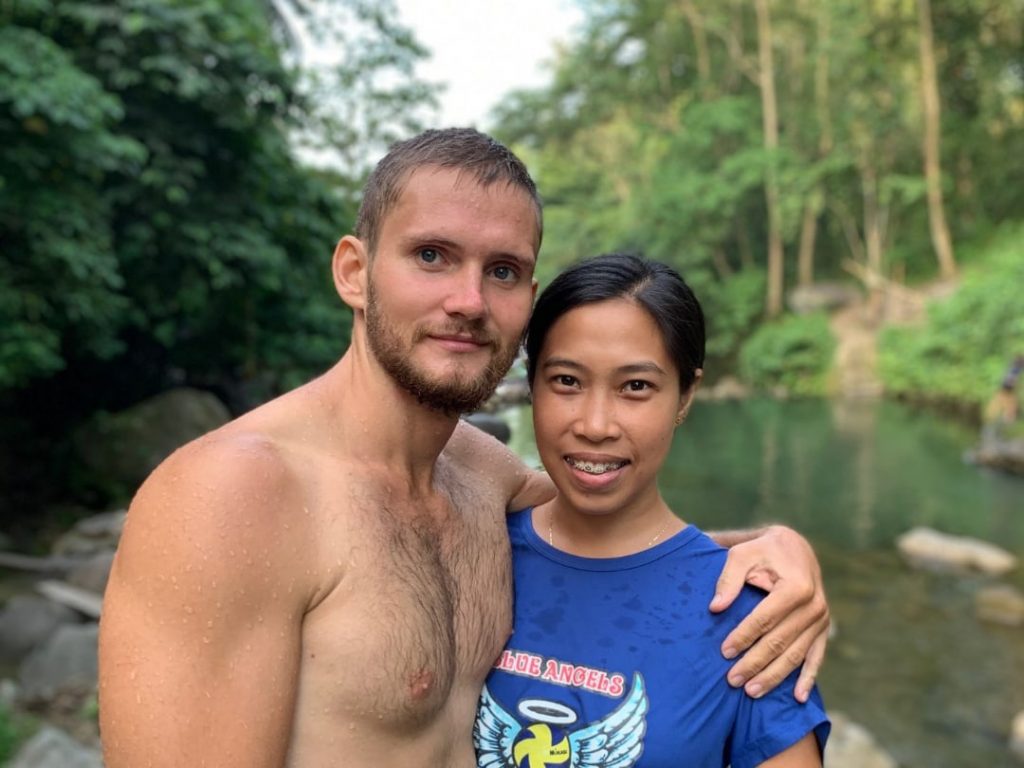 Майлиджин с мужем Иваном, Филиппины