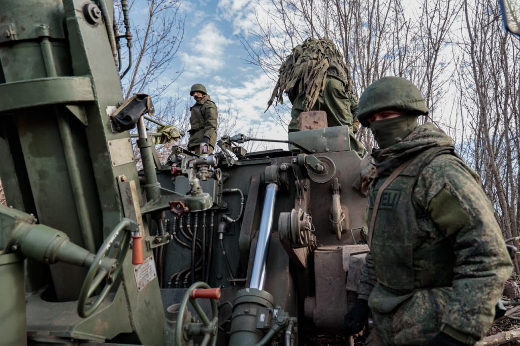 Бои за Бахмут, силы самопровозглашенной ДНР готовят артиллерию 