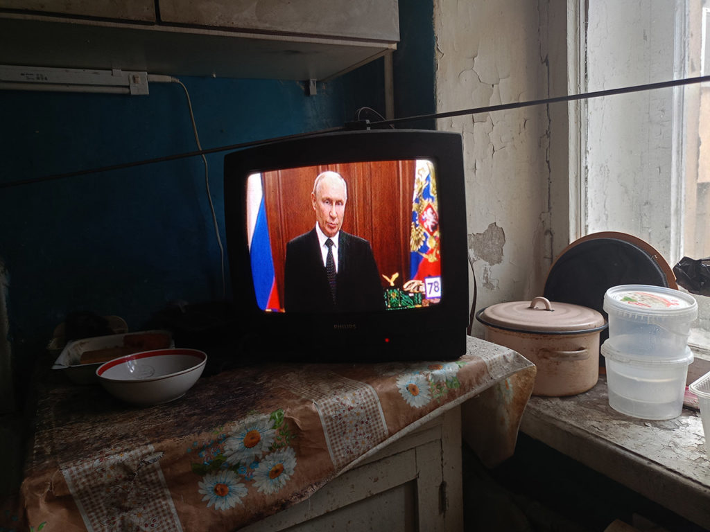 Тоталитаризм и абьюз. Путин в телевизоре