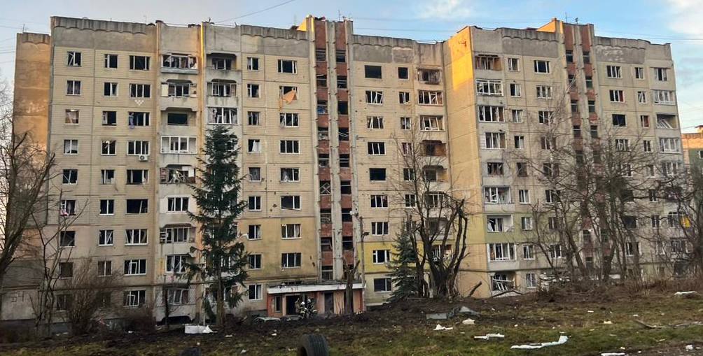 Поврежденный жилой дом во Львове, 29 декабря 2023 года.