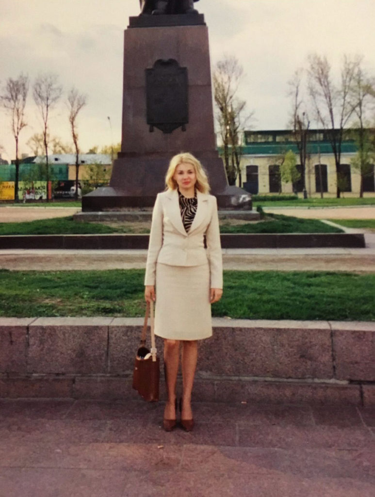 Ольга Симонова в молодости 