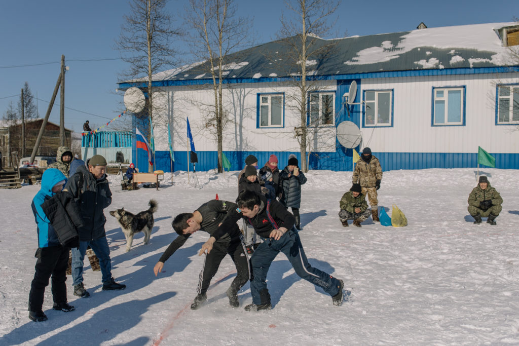 Традиционная якутская борьба. Фотограф Алексей Васильев